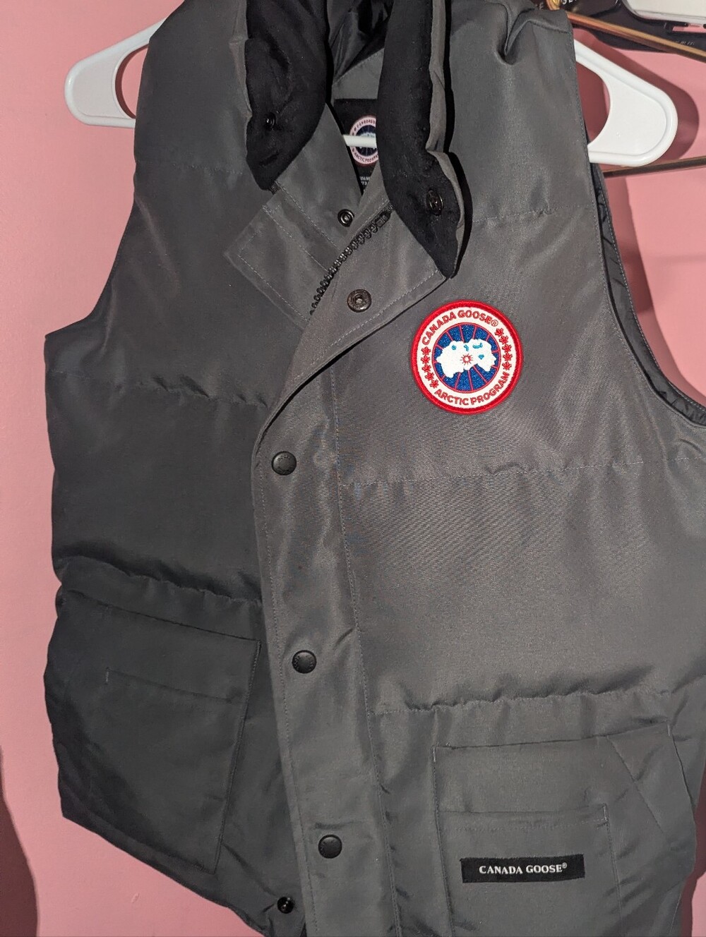 Canada Goose Men's Dark Gray Puffer Vest with Logo Patch